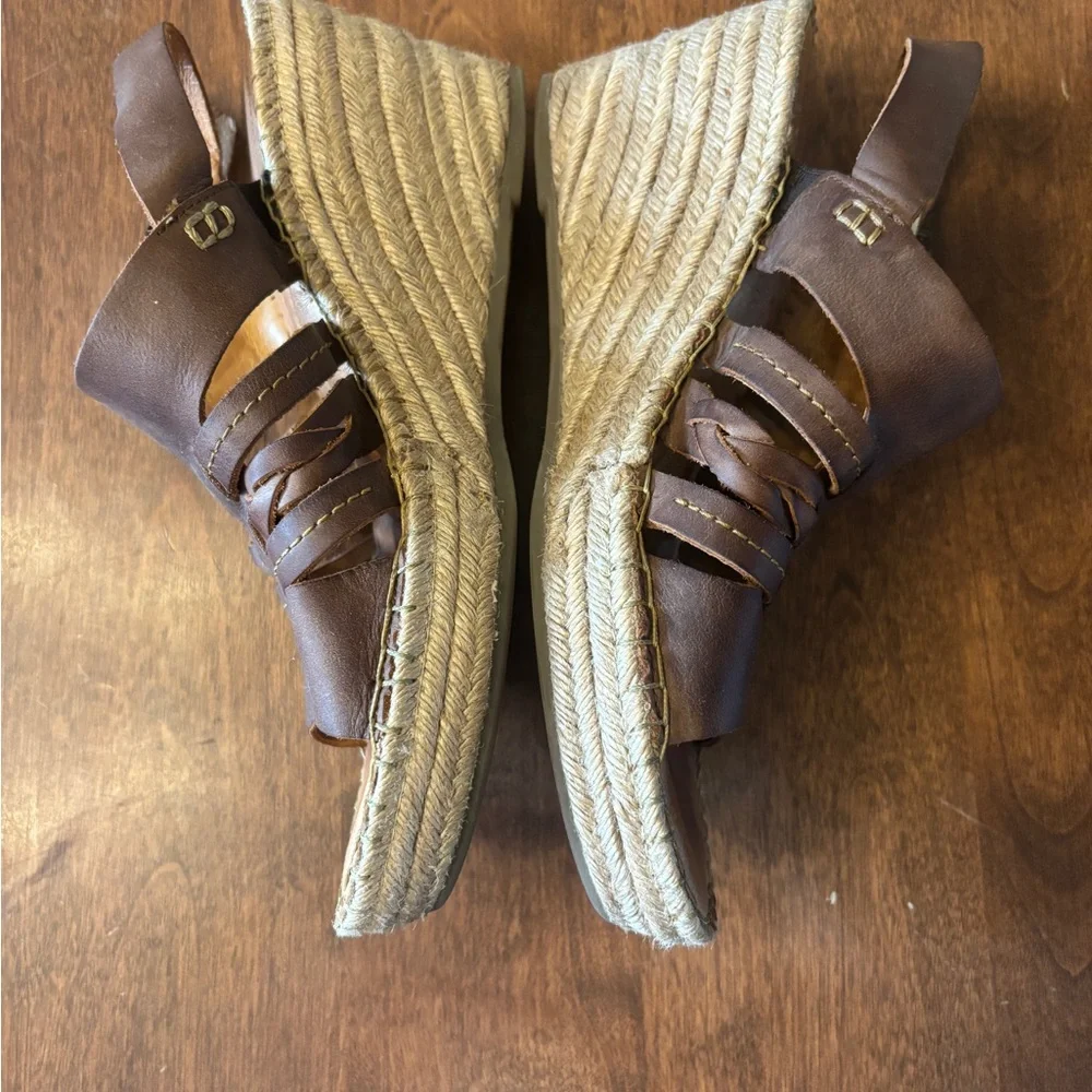 Born Payson Brown Leather Espadrille Sandals